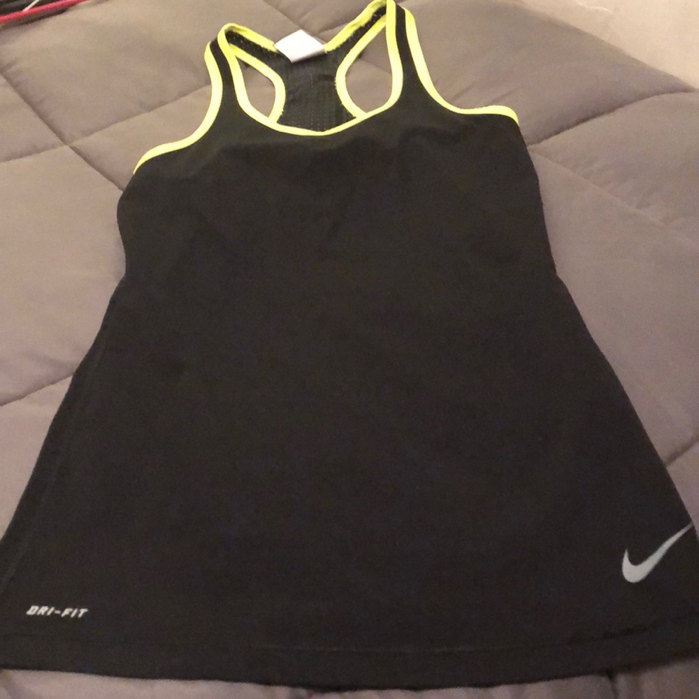 Nike dri-fit black with yellow trim tank top.